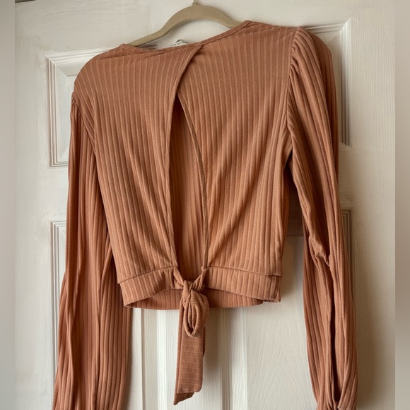 Miss selfridge tie-back crop top in pink - Picture 2 of 3